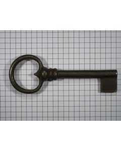 Sleutel geroest met gat 10 cm lang