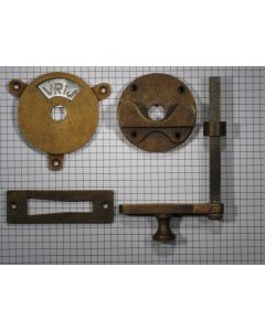 WC-deursluiting, messing antiek